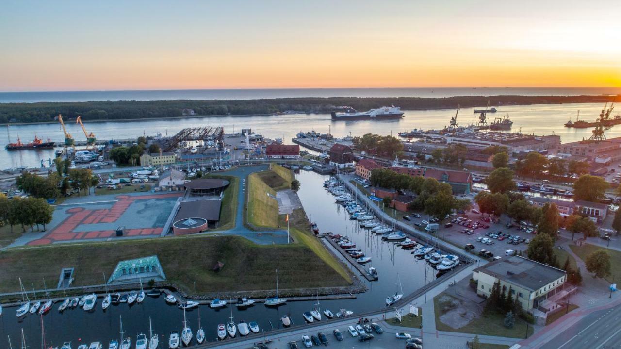 Sveciu Namai - Pilies Papedeje Apartamento Klaipėda Exterior foto